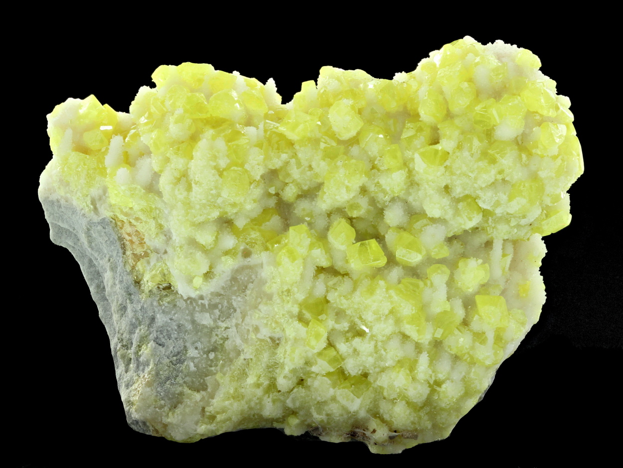 Native Sulphur & Calcite