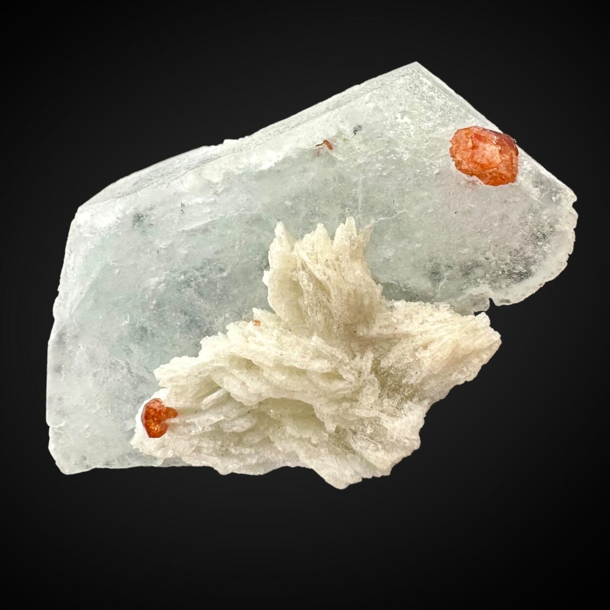 Morganite & Hessonite With Cleavelandite