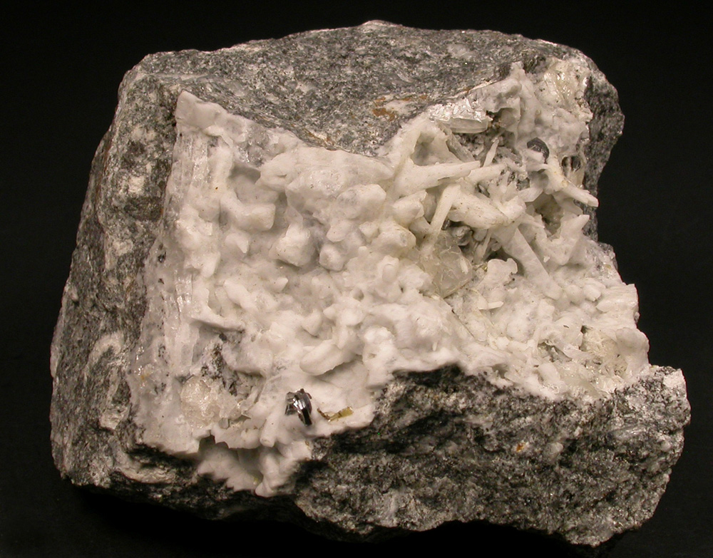 Ilmenite Burbankite