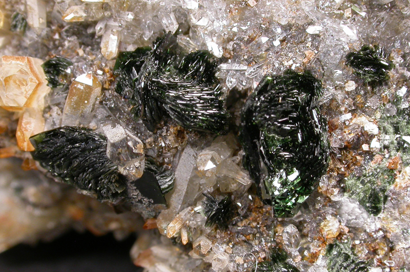 Kulanite Childrenite