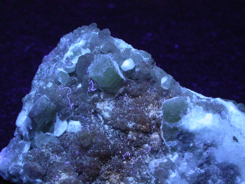 Weloganite