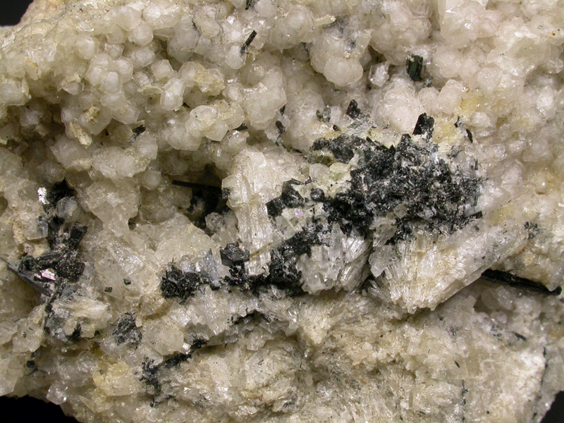 Fluorapophyllite-(K)