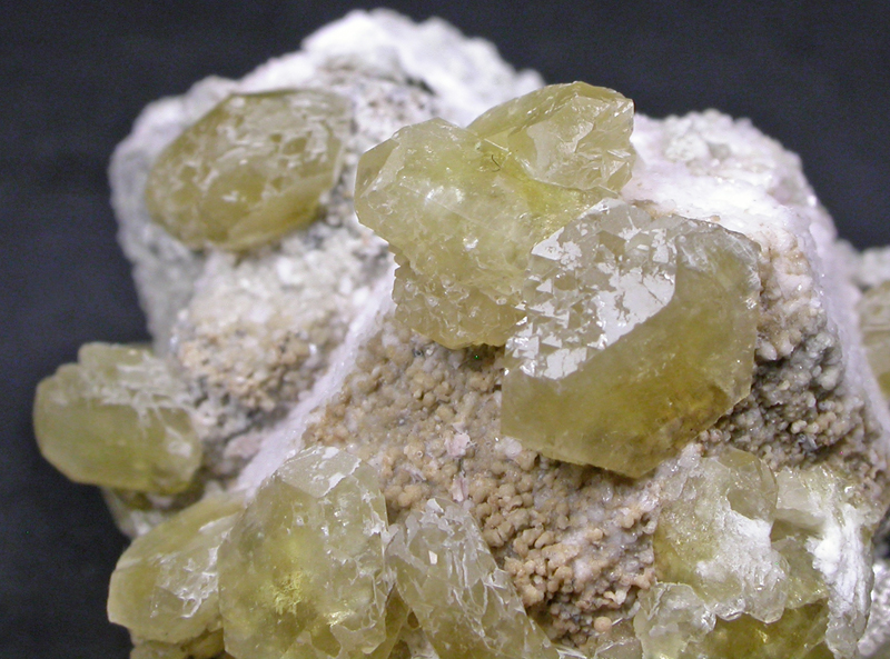 Calcite & Hackmanite