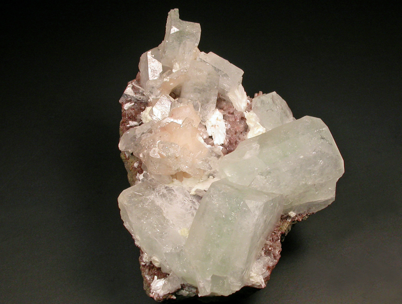 Fluorapophyllite-(K)