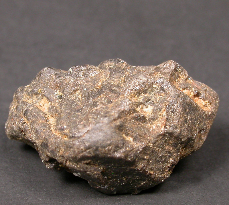 Tantalite-(Fe)