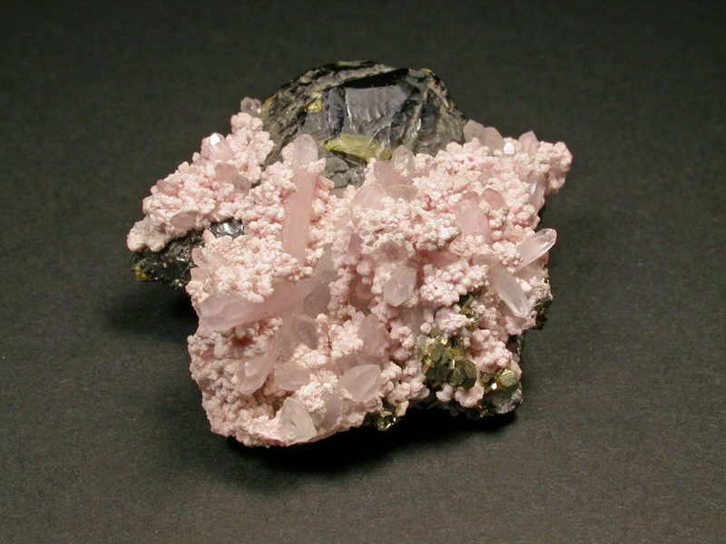 Manganoan Calcite & Sphalerite