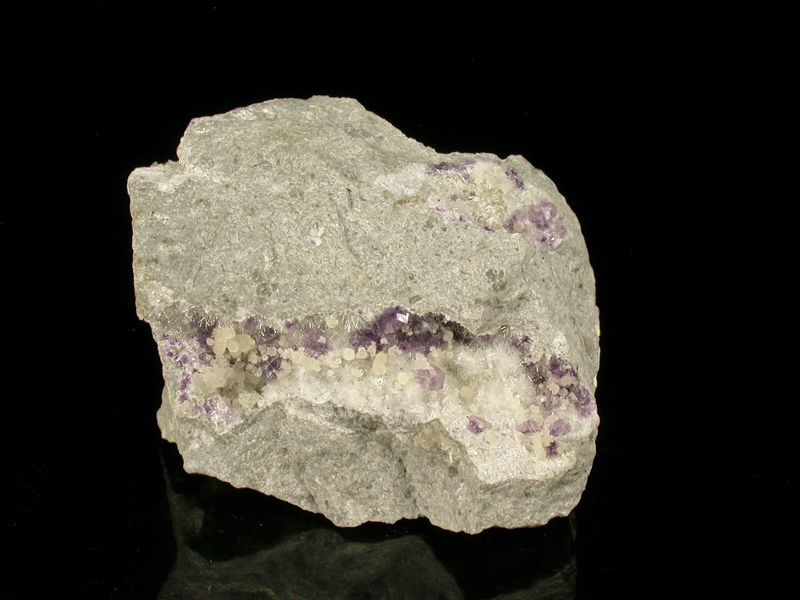 Dawsonite Fluorite Strontianite & Quartz