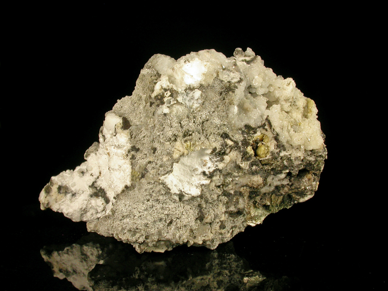 Gobbinsite & Chabazite-Na