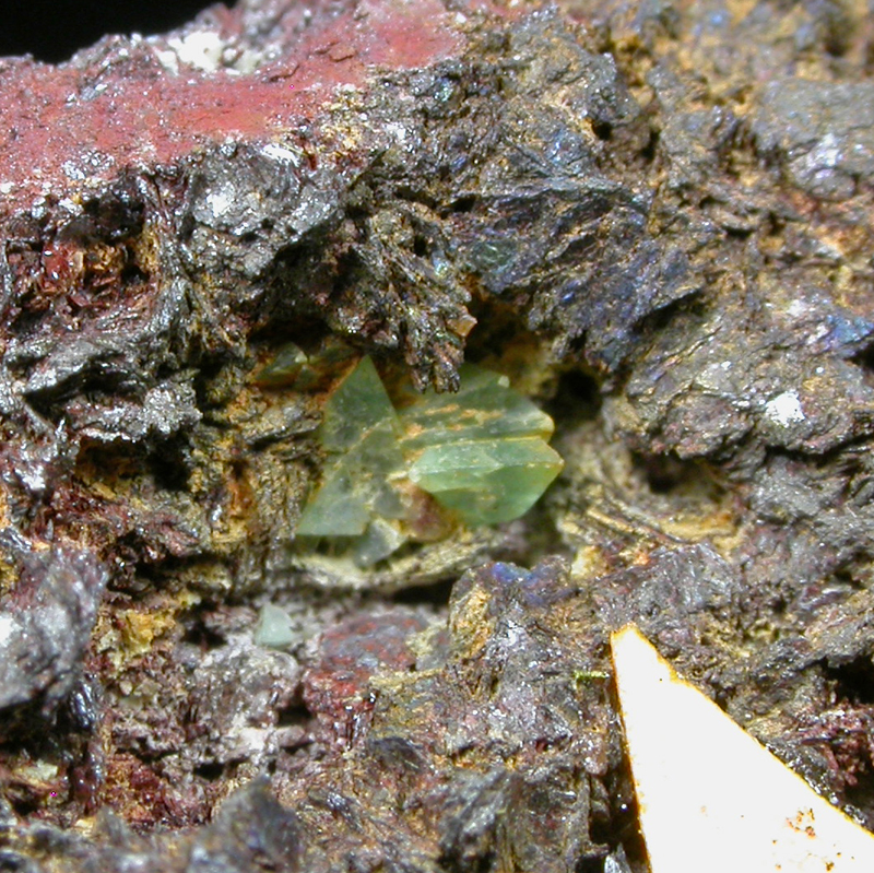 Genthelvite