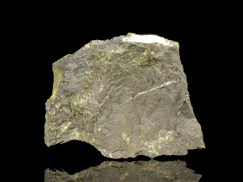 Fernandinite Bariandite Patrónite & Melanovanadite