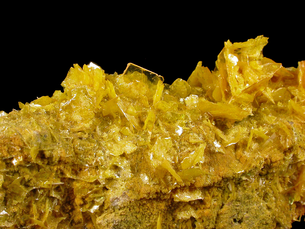 Wulfenite