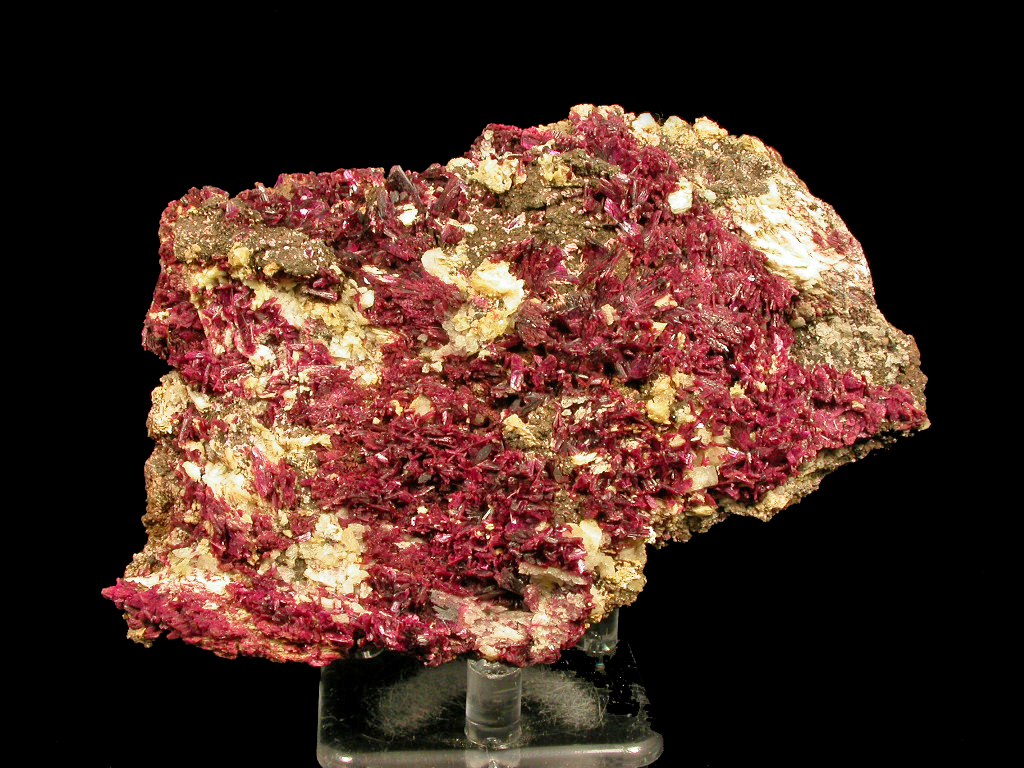 Erythrite