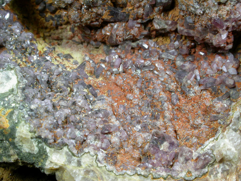 Phosphosiderite & Strengite