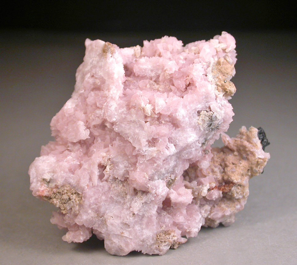 Albite & Nenadkevichite