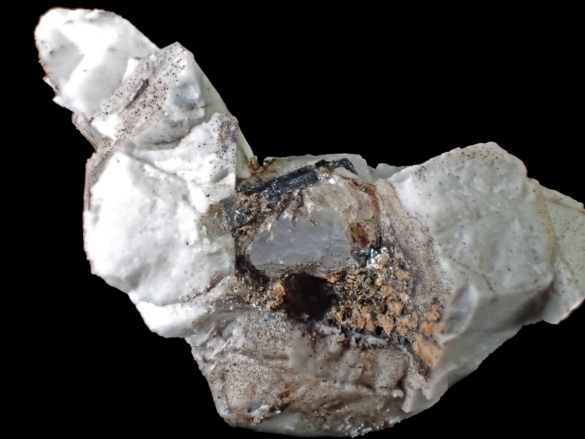 Bussyite-(Y) & Charmarite