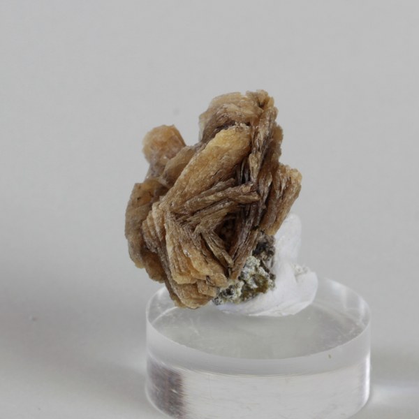 Roweite On Andradite