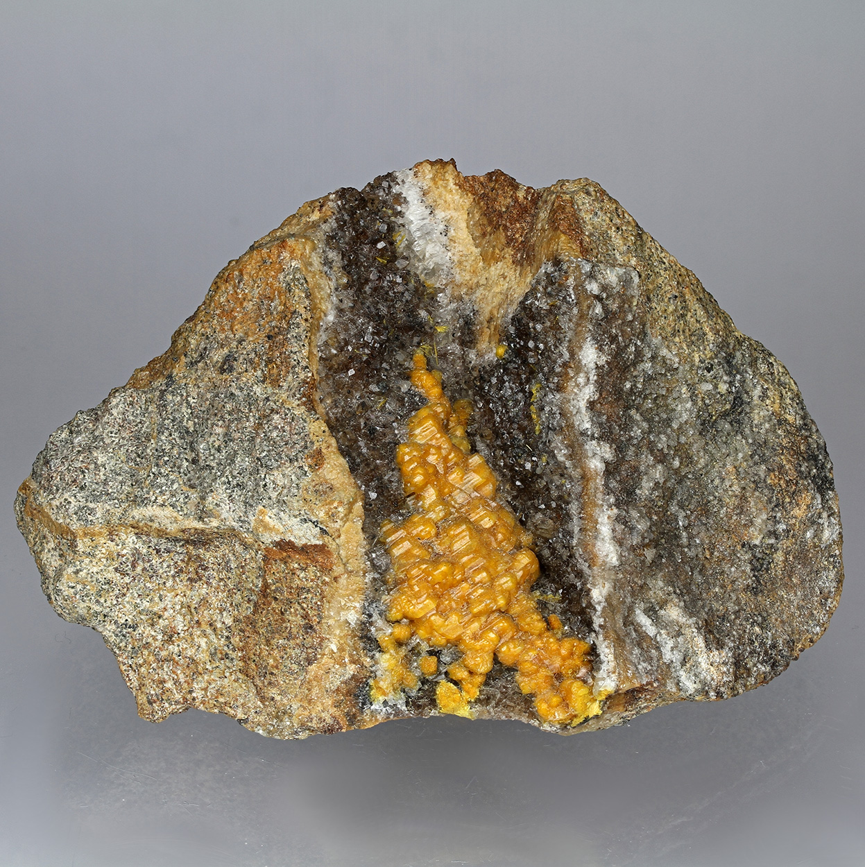 Boltwoodite