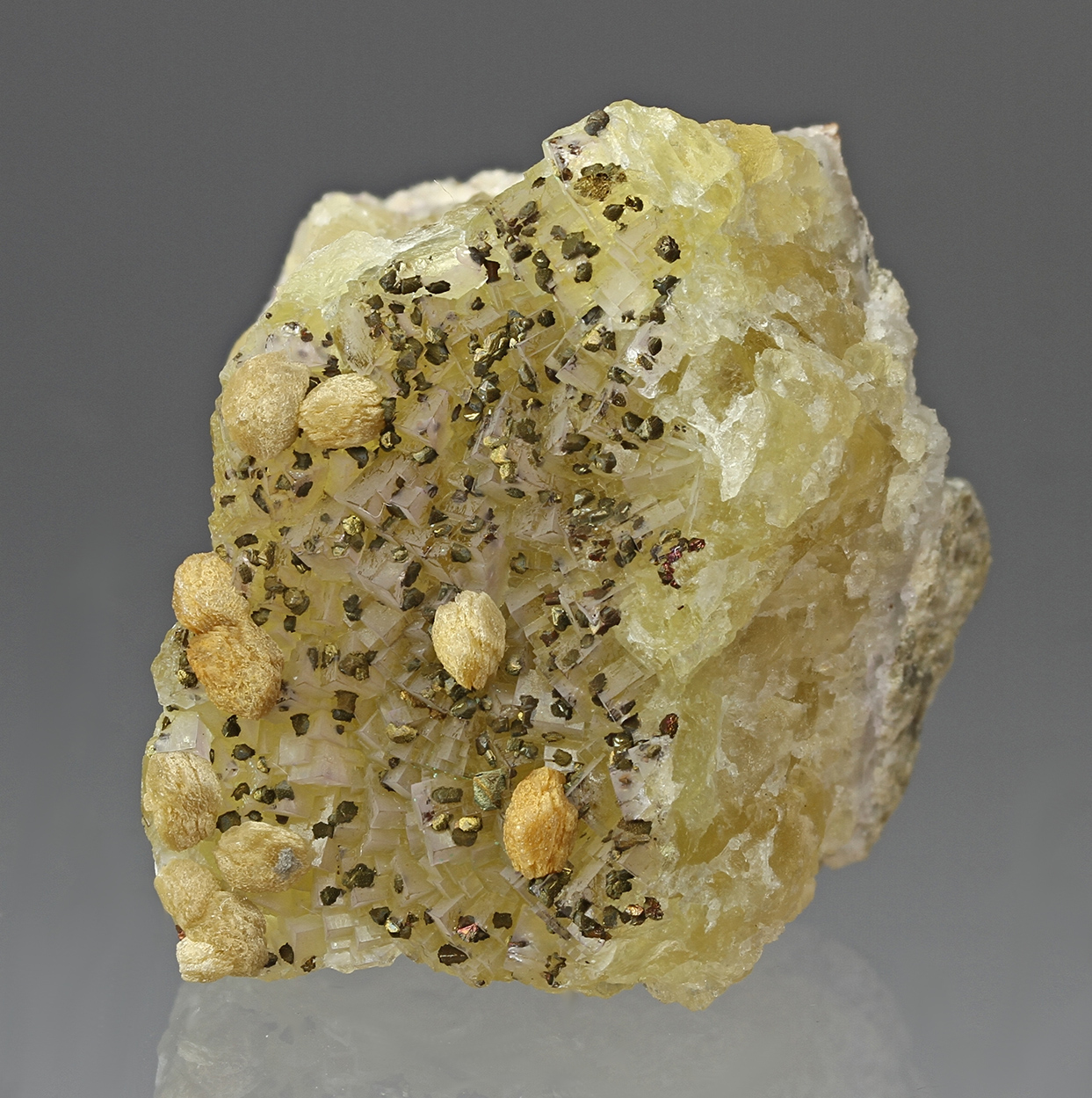 Chalcopyrite Siderite & Fluorite