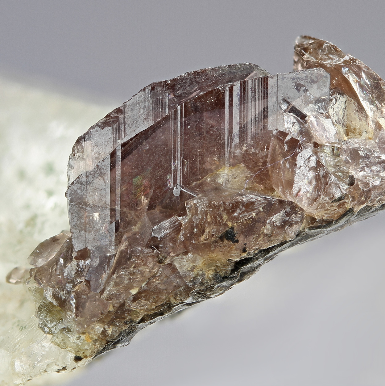 Axinite-(Fe) & Rock Crystal