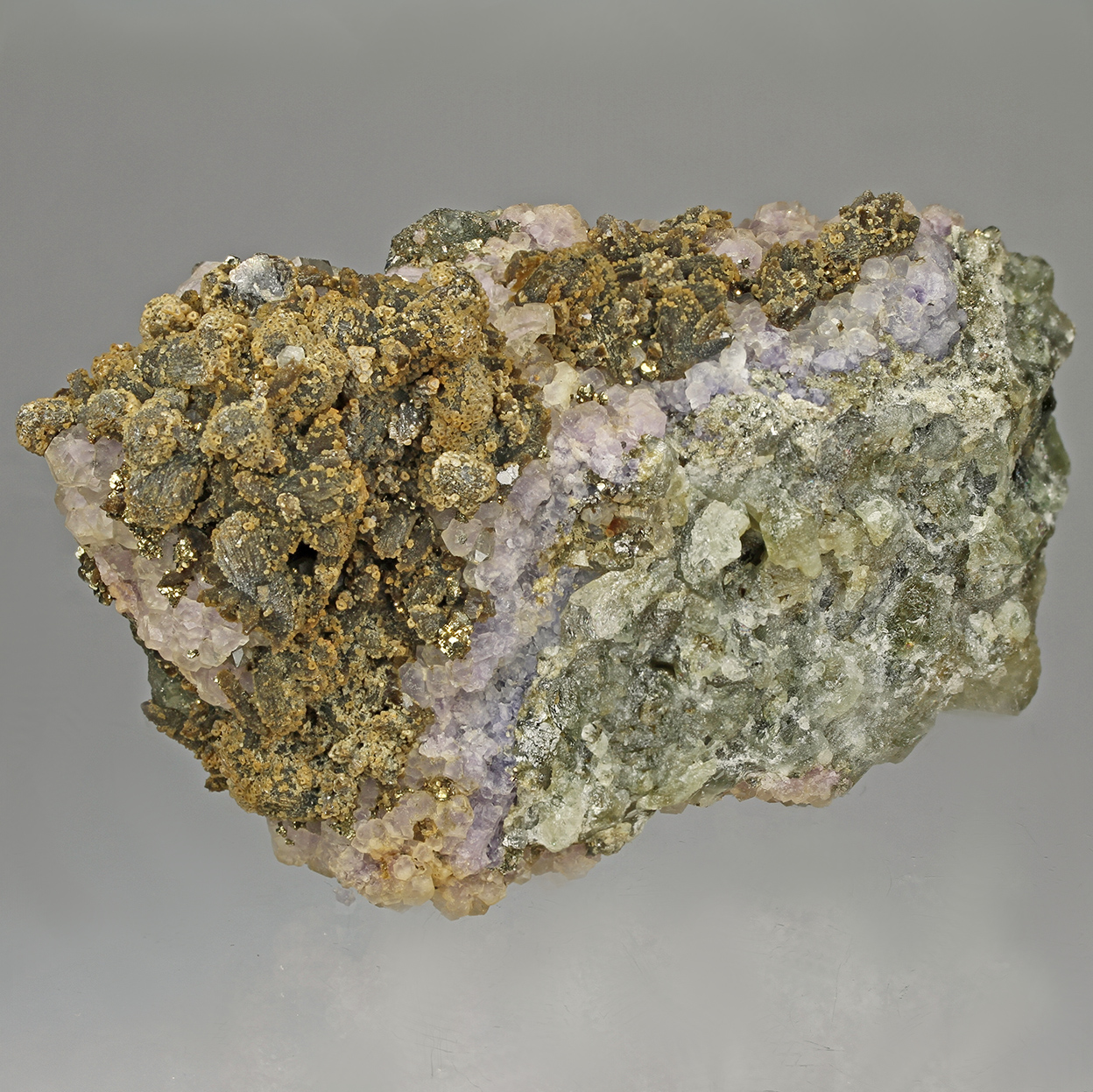 Fluorapatite Fluorite & Siderite