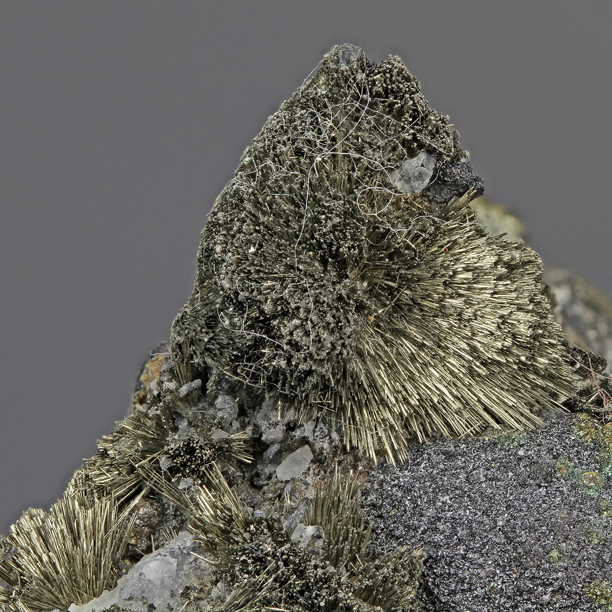 Millerite Sphalerite & Chalcopyrite