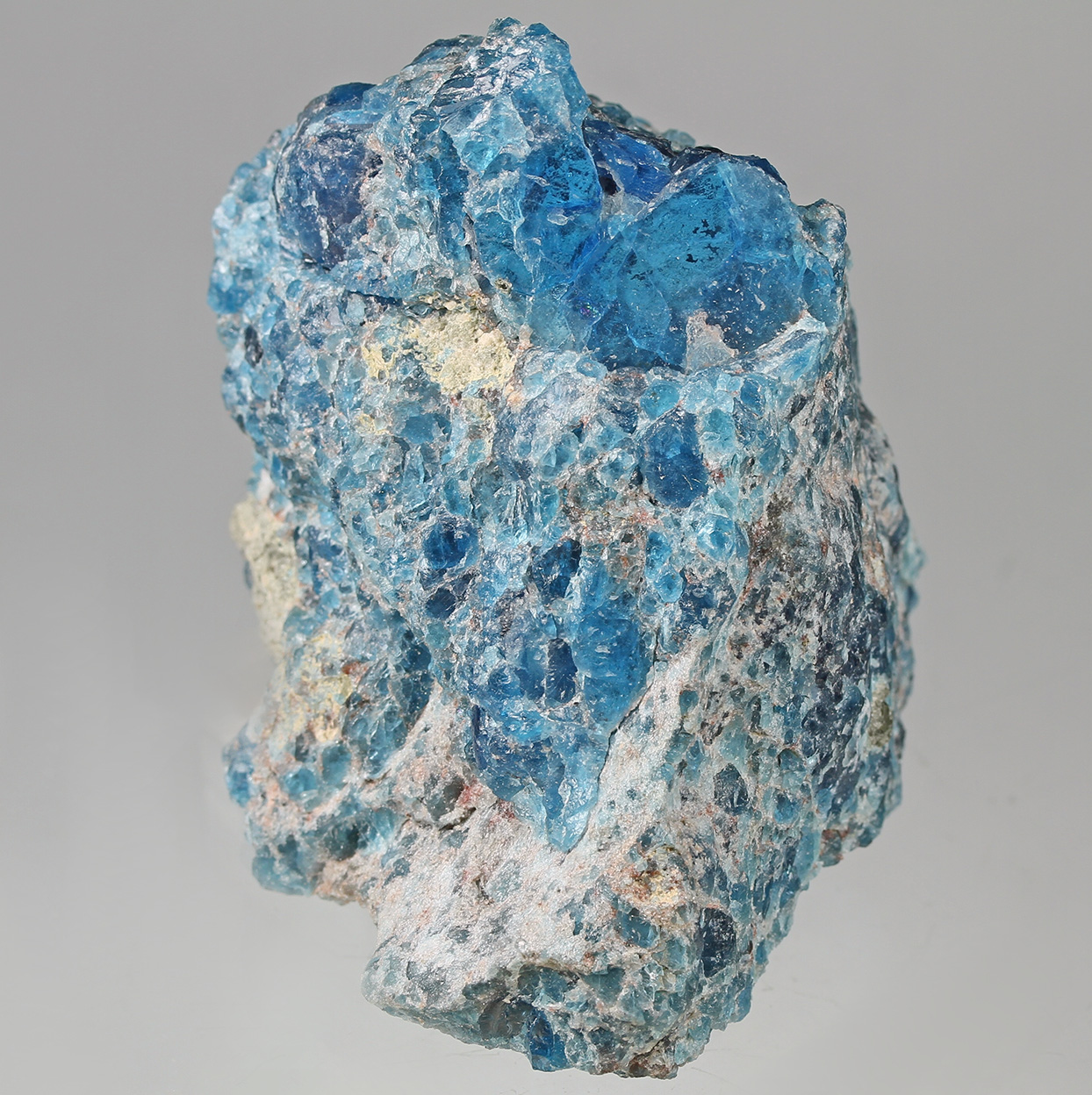 Fluorapatite