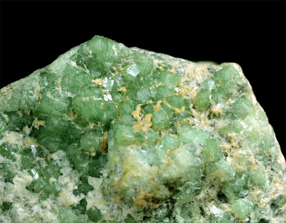 Garnet Var Demantoid