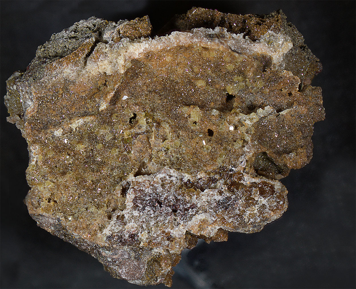 Roedderite