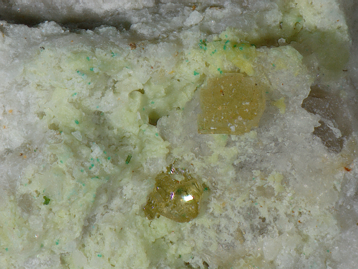 Powellite Libethenite & Pseudomalachite