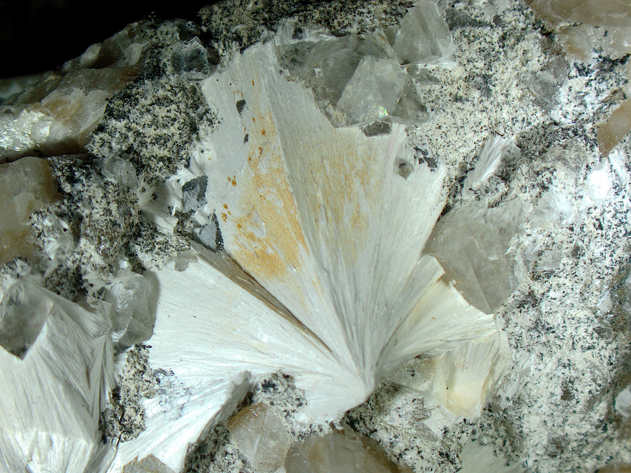 Pectolite