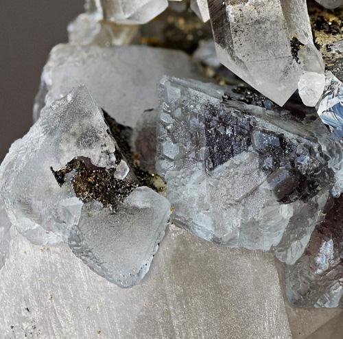 Fluorite Quartz Wolframite & Pyrite