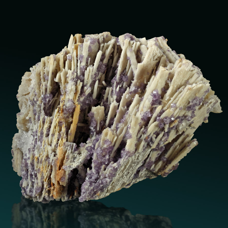 Fluorite & Baryte Psm Laumontite
