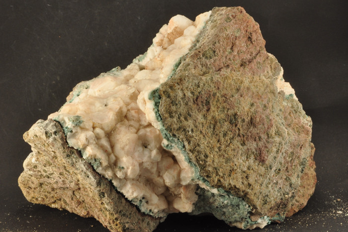 Analcime & Celadonite