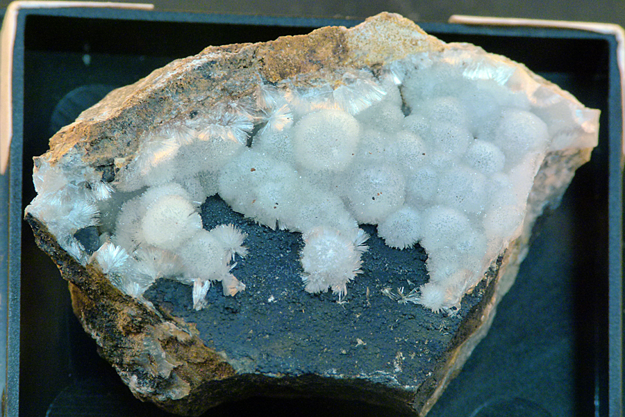 Wavellite