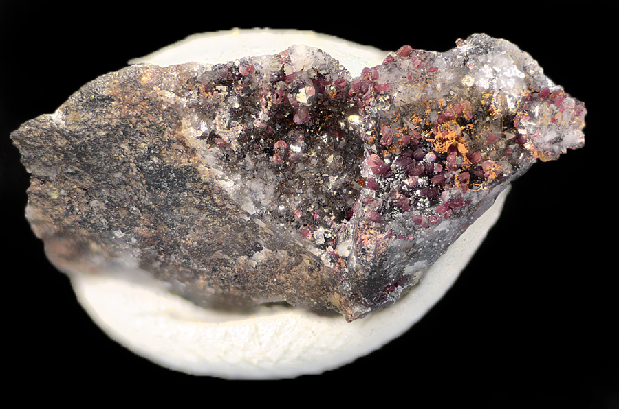 Spherocobaltite & Cobaltlotharmeyerite