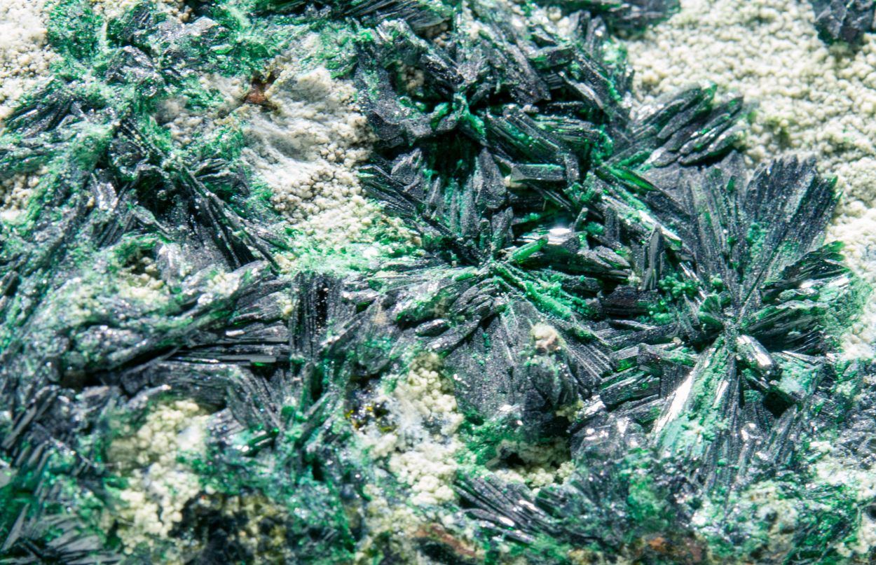 Clinoatacamite On Atacamite