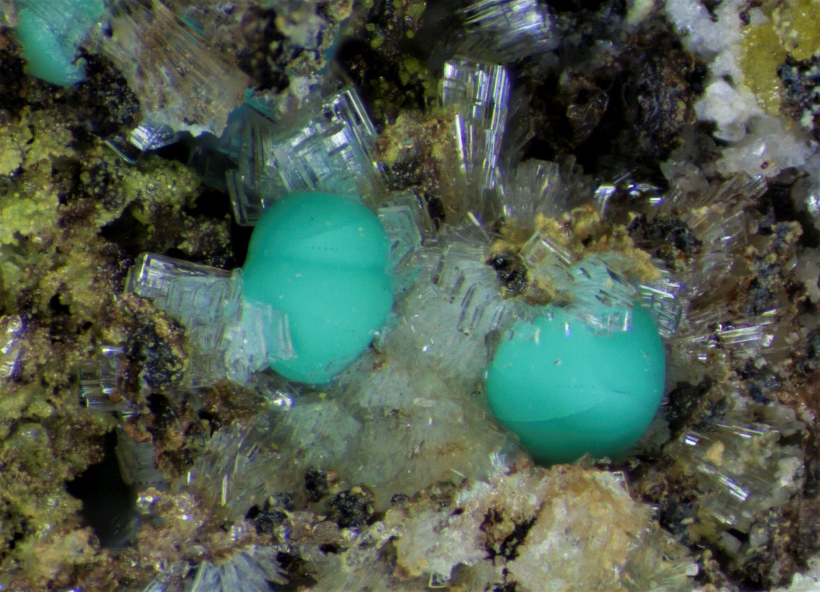 Corkite Mimetite & Hemimorphite