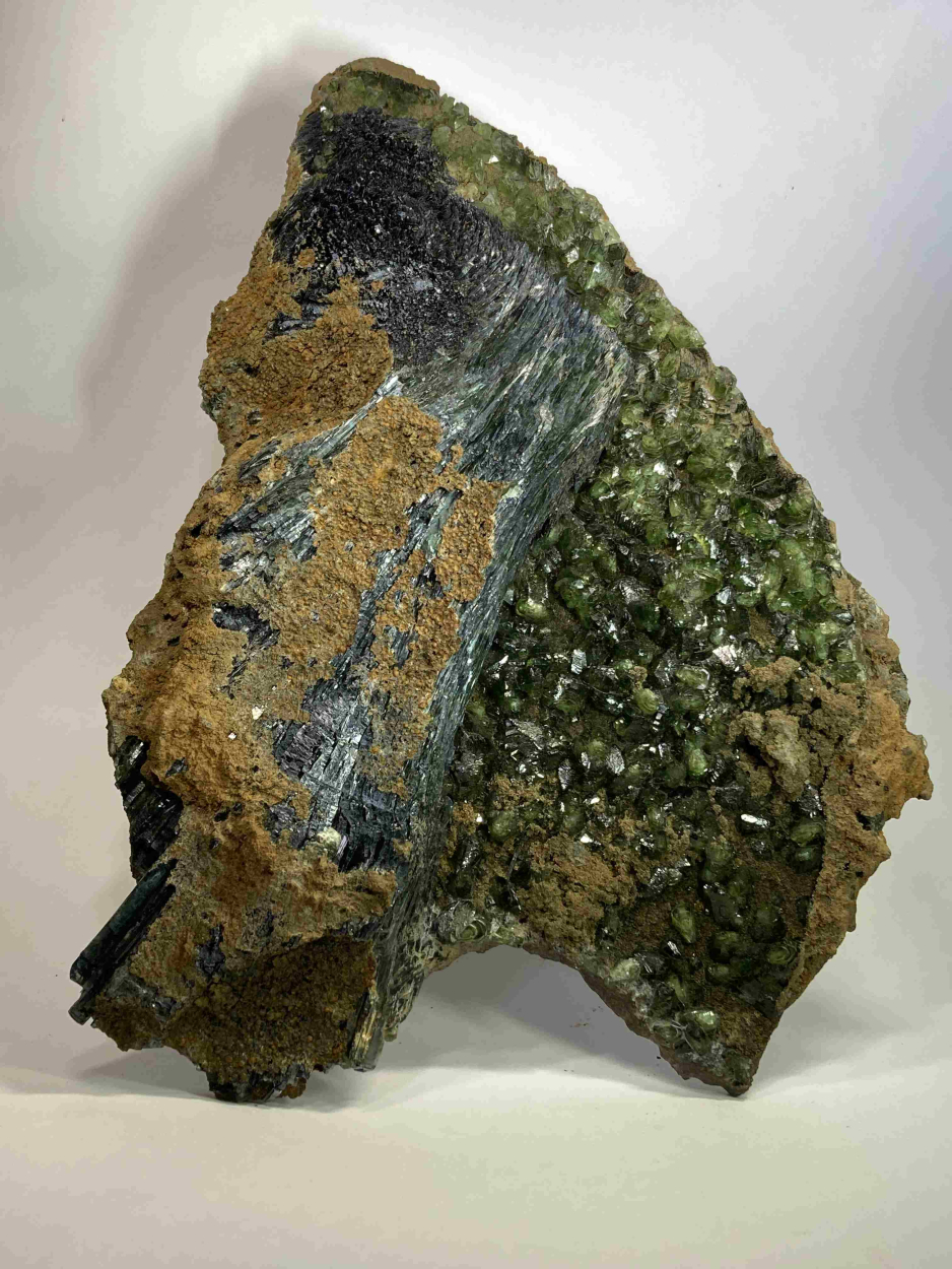 Ludlamite & Vivianite