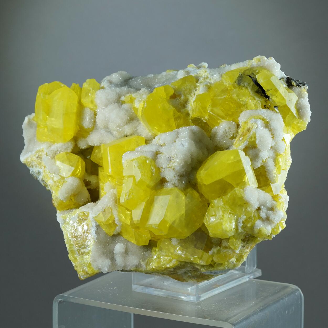 Sulphur & Aragonite