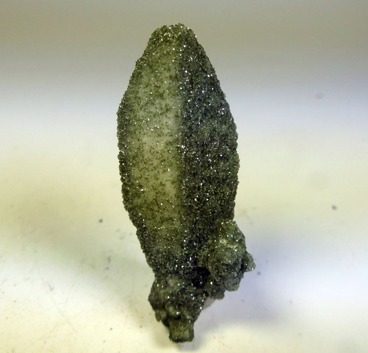 Pericline Psm Titanite With Chlorite