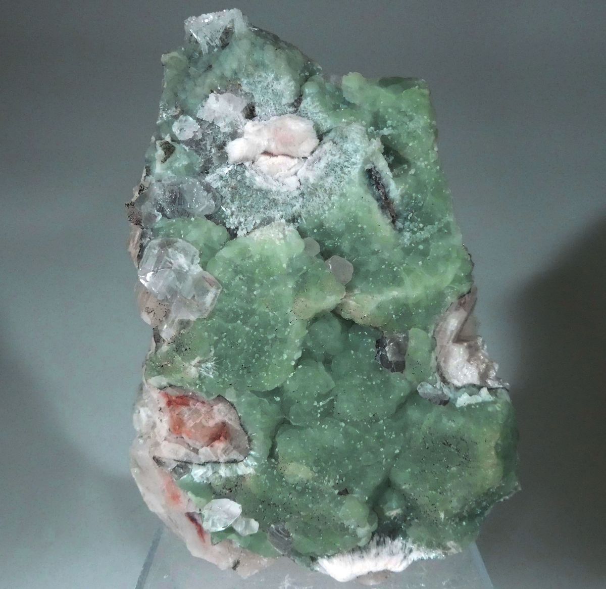 Prehnite Natrolite Pectolite & Calcite