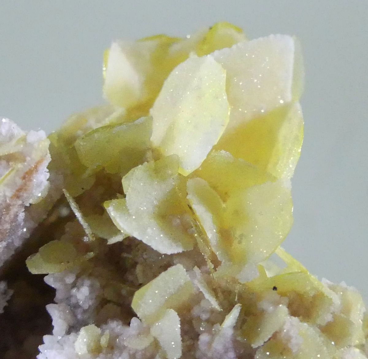 Wulfenite & Calcite Psm Wulfenite