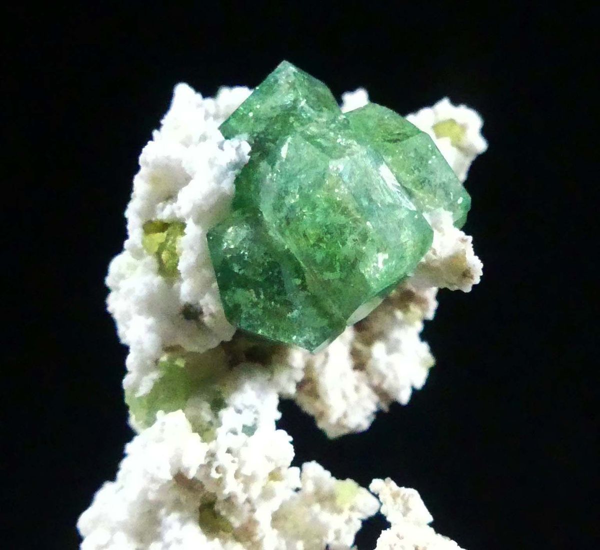 Demantoid