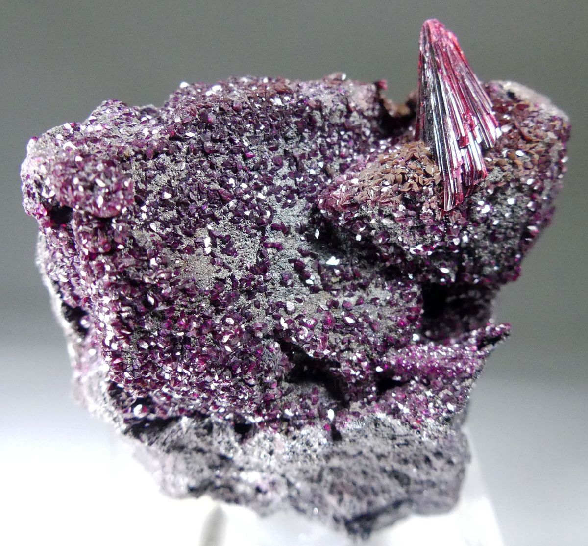 Erythrite On Spherocobaltite