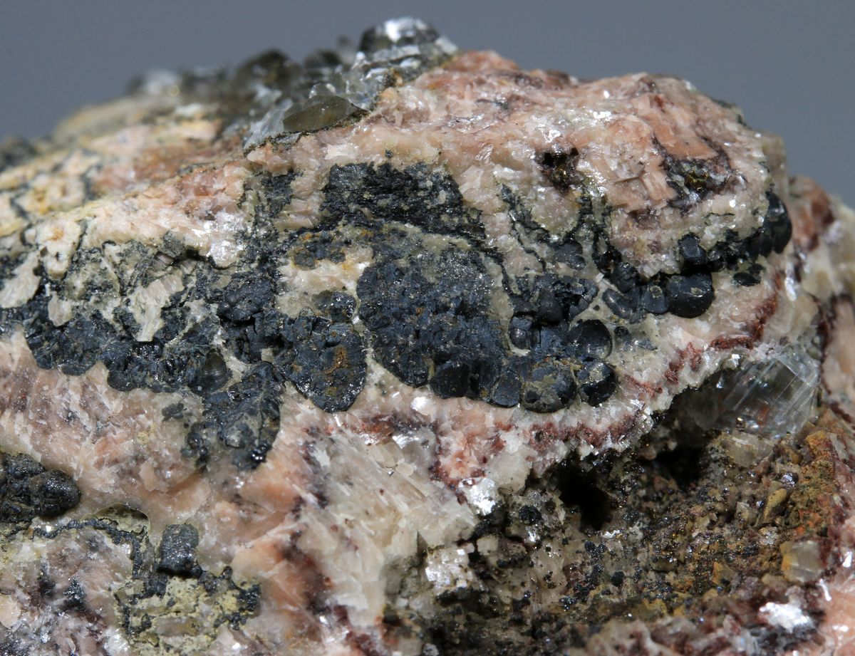 Uraninite Var Pitchblende & Calcite