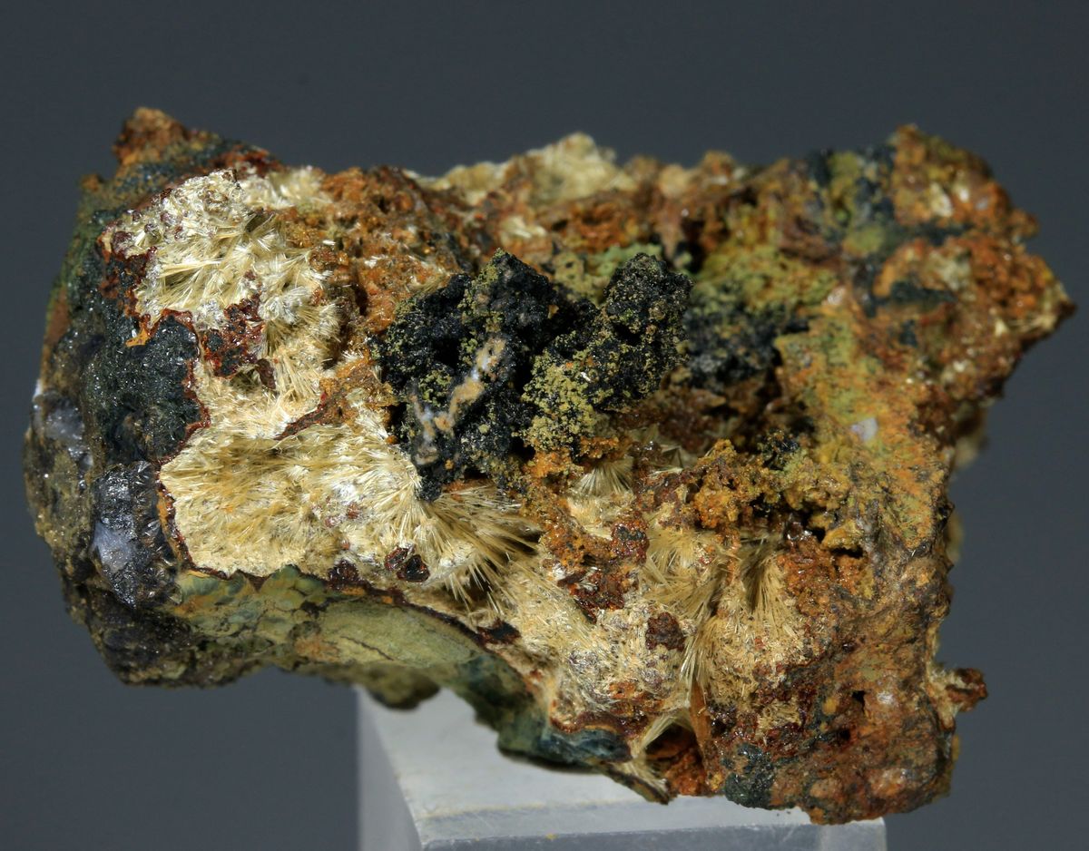 Bassetite Pseudolaueite Strunzite Bermanite Robertsite Rockbridgeite & Mitridatite