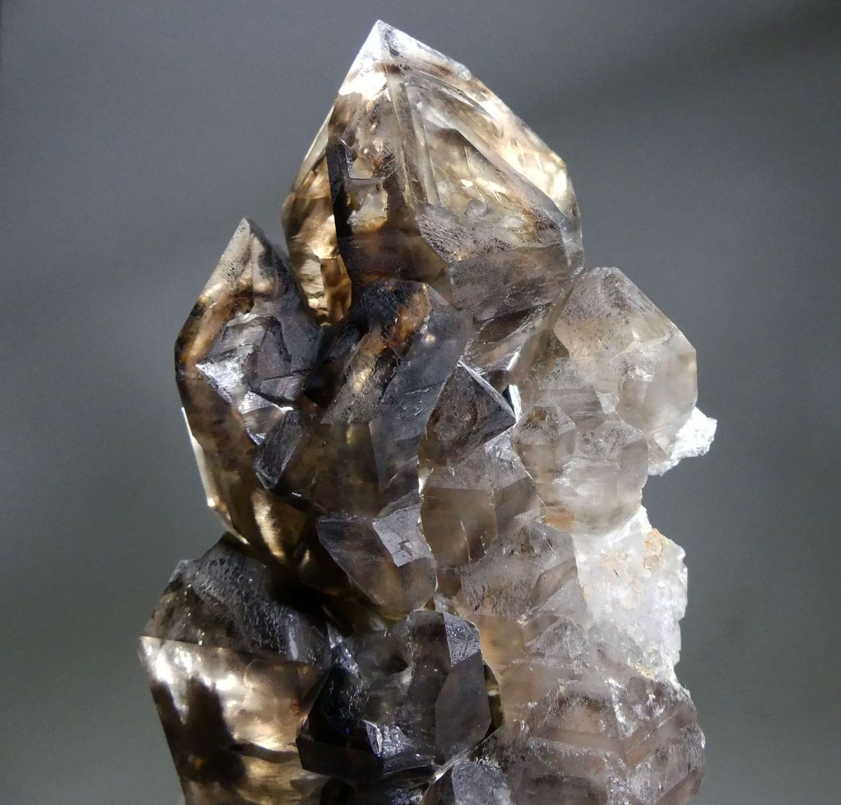 Smoky Quartz Var Fensterquarz With Clay Inclusions