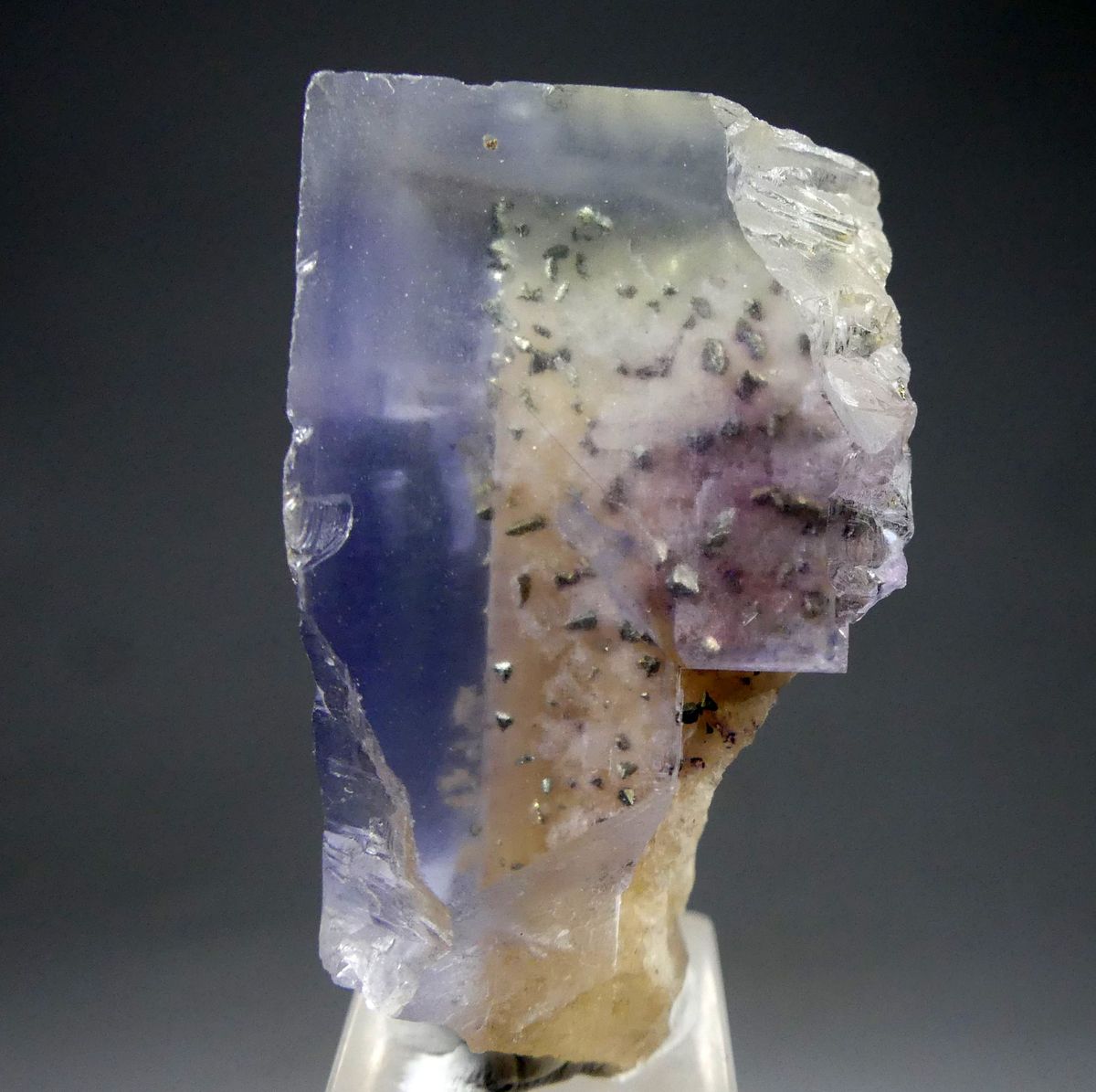 Fluorite With Chalcopyrite Inclusions