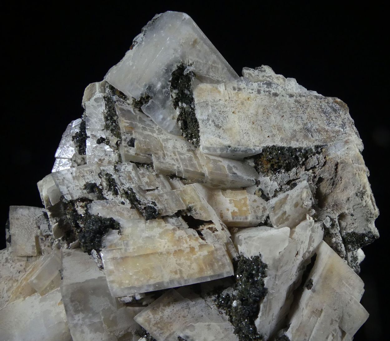 Calcite With Clinochlore