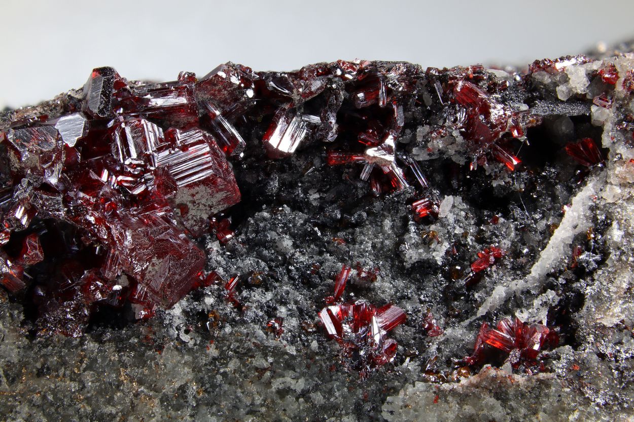 Proustite With Stephanite & Xanthoconite